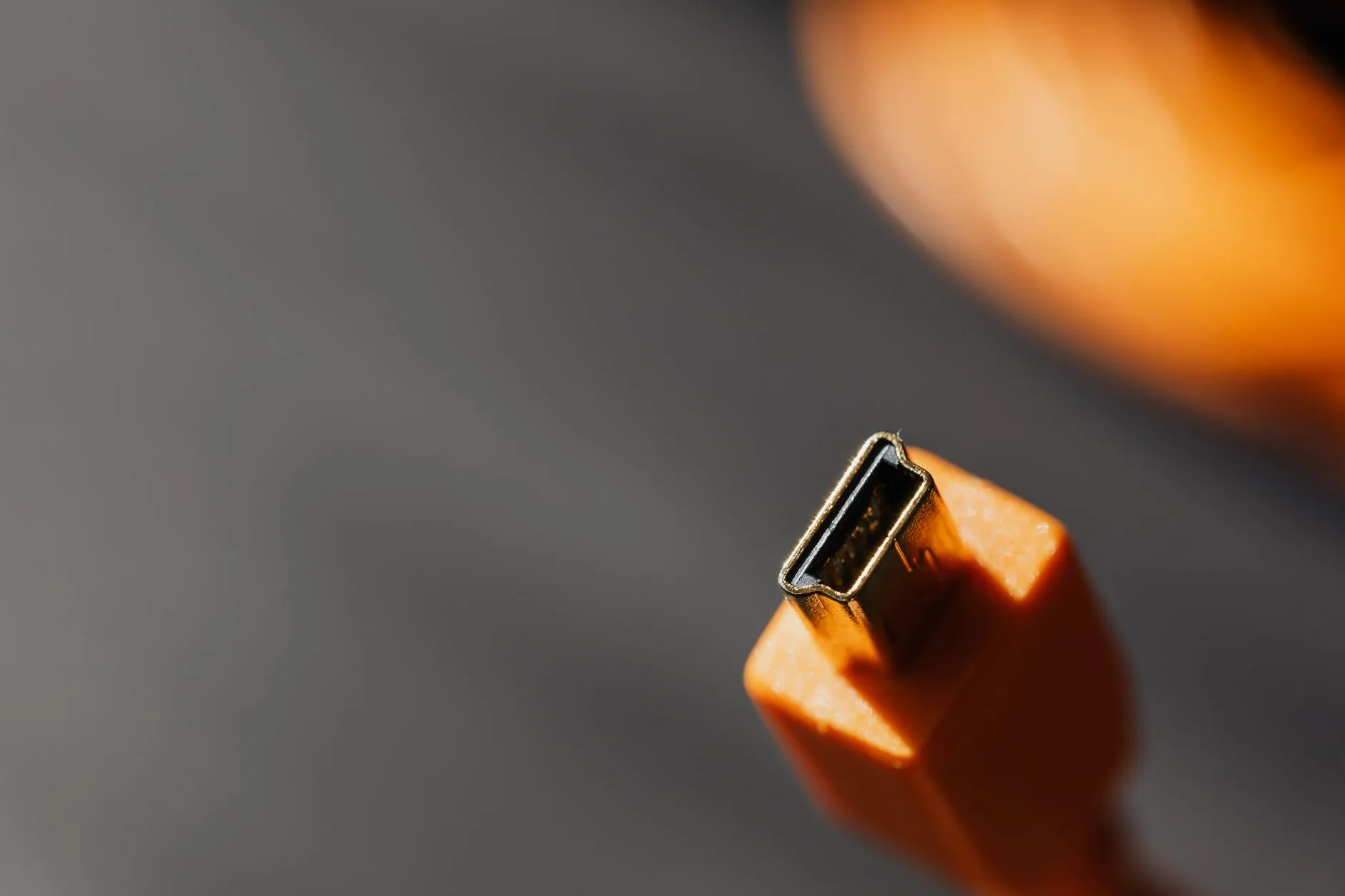 USB连接器在工业设备中的选型要点与可靠性分析正文配图 1